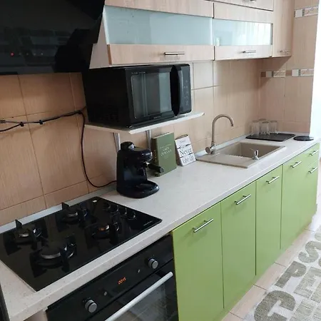 Apartament Central Renovat 3 *